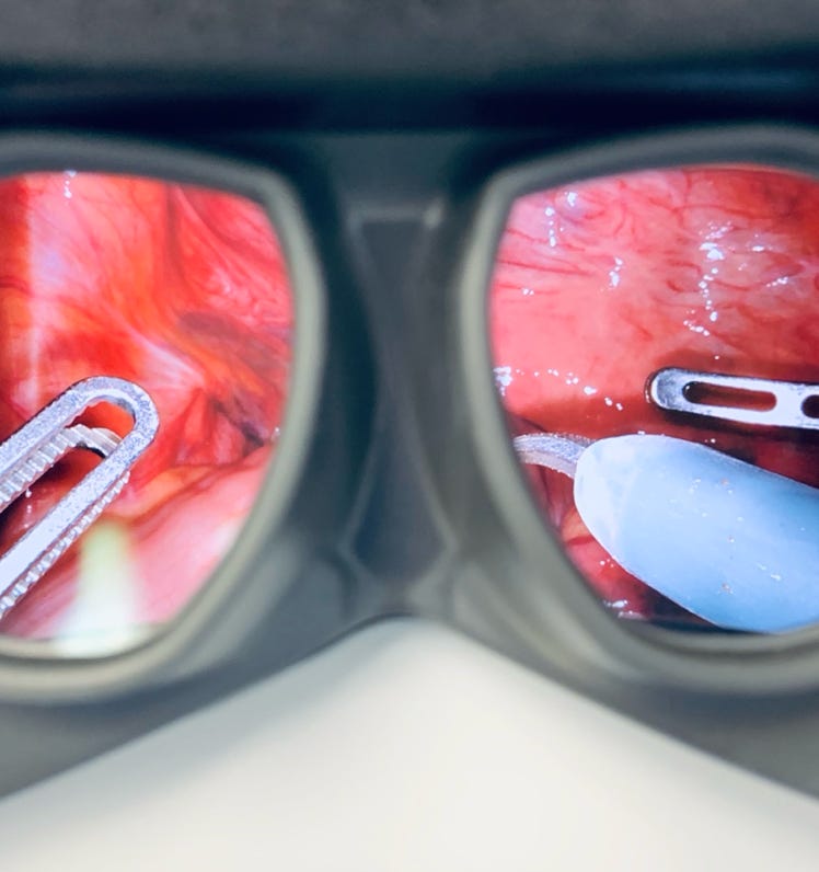 ロボット手術　ダビンチ　直腸がん　結腸がん　大腸がん　大阪　大腸　ブルーリボン 大腸がん　賀川　義規　Yoshinori Kagawa 青　治験　臨床試験　手術　化学療法　リキッドバイオプシー　最先端　肛門温存　TNT 側方郭清　Colorectral Surgery 専門医　Colon cancer 