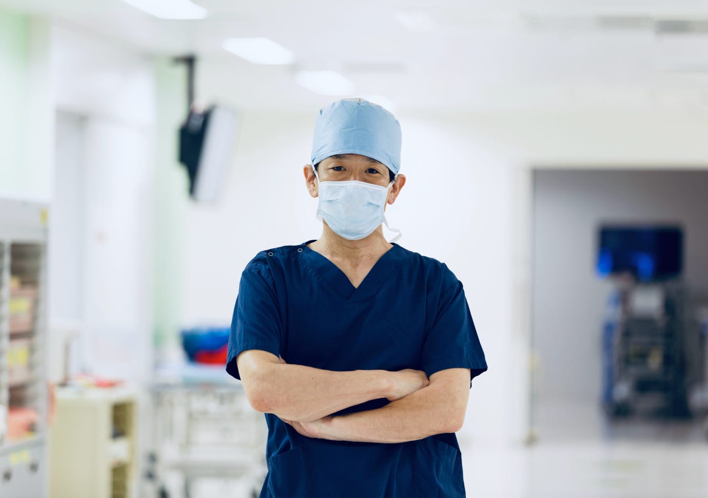 ロボット手術　ダビンチ　直腸がん　結腸がん　大腸がん　大阪　大腸　ブルーリボン 大腸がん　賀川　義規　Yoshinori Kagawa 青　治験　臨床試験　手術　化学療法　リキッドバイオプシー　最先端　肛門温存　TNT 側方郭清　Colorectral Surgery 専門医　Colon cancer 